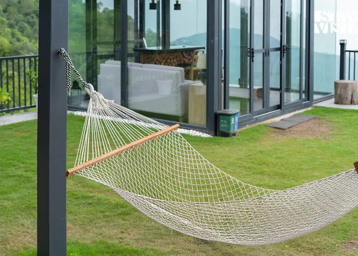 Stayvista At Savara With Heated Infinity Pool And Jacuzzi Kasauli