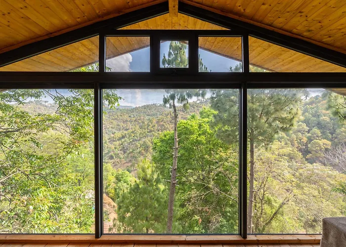 Saffronstays The Hill Abode Kasauli